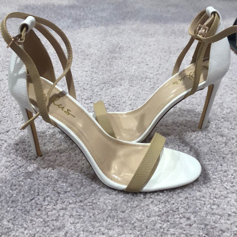 Lulus white heels